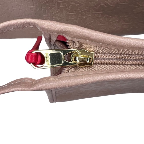 DKNY Make up bags - set of 2 - Picture 4 of 8